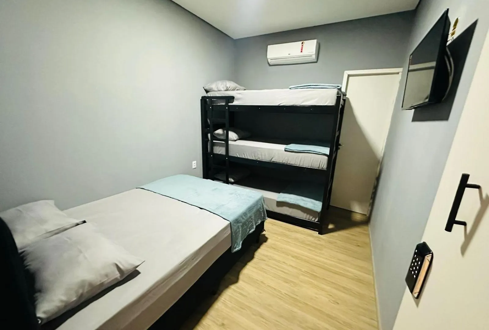 מלון On Hostel Capivari Campos Do Jordao E Passeio Quadriciclo